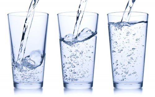 Drinking more water associated with numerous dietary benefits, study finds