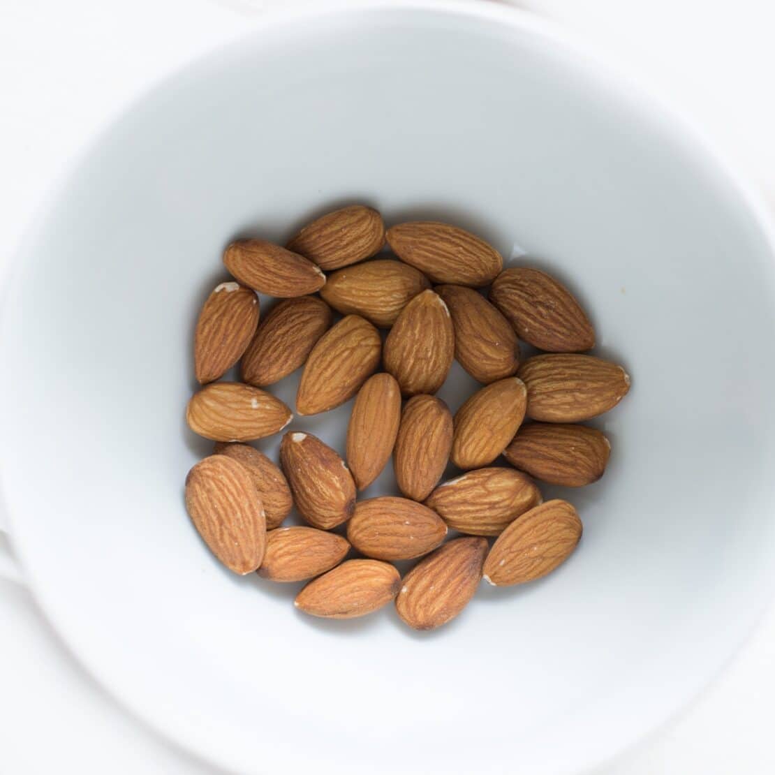 Picture of almonds.