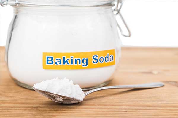 Photo of baking soda.